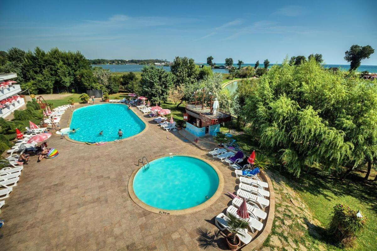 Complex Tismana 3* All Inclusive Jupiter Ngoại thất bức ảnh