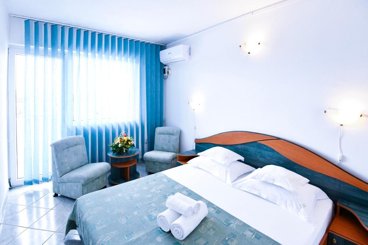 Complex Tismana 3* All Inclusive Jupiter Ngoại thất bức ảnh