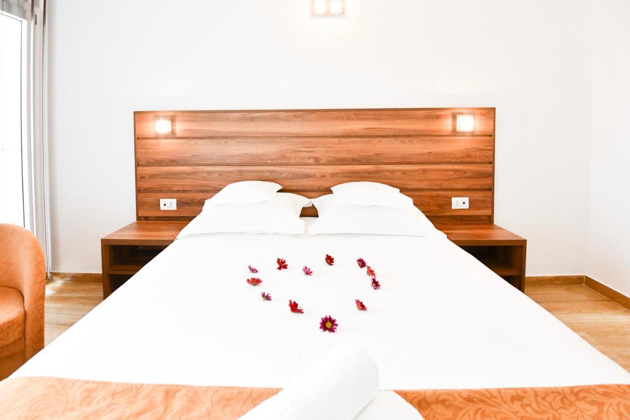 Complex Tismana 3* All Inclusive Jupiter Ngoại thất bức ảnh