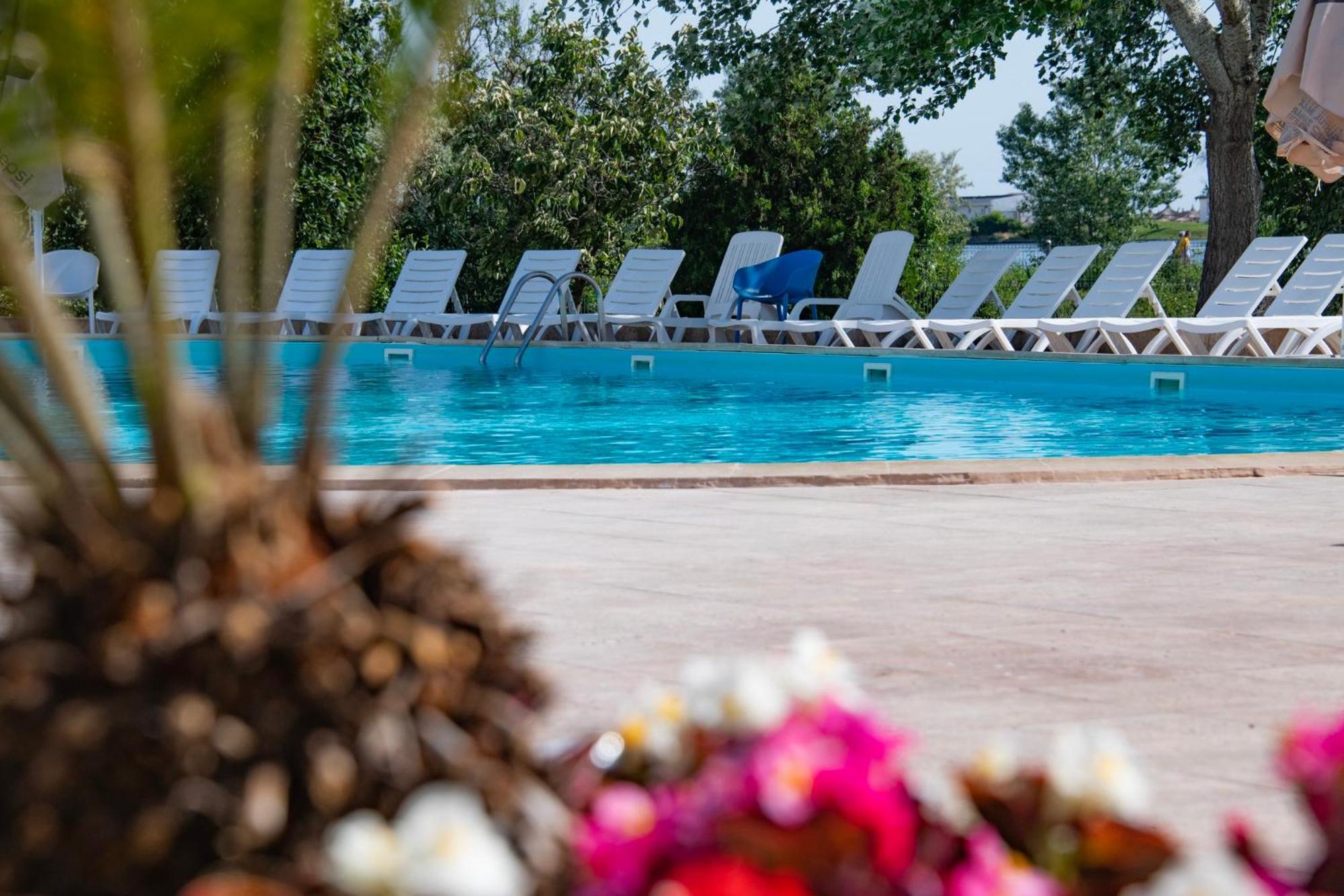 Complex Tismana 3* All Inclusive Jupiter Ngoại thất bức ảnh